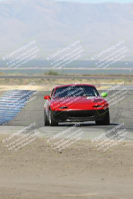 media/Sep-15-2024-Speed Ventures (Sun) [[7a54f7ed2f]]/Purple Group/Session 1 (Outside Grapevine)/
